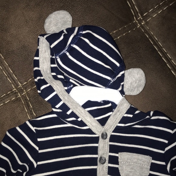 Matching set - Picture 3 of 3